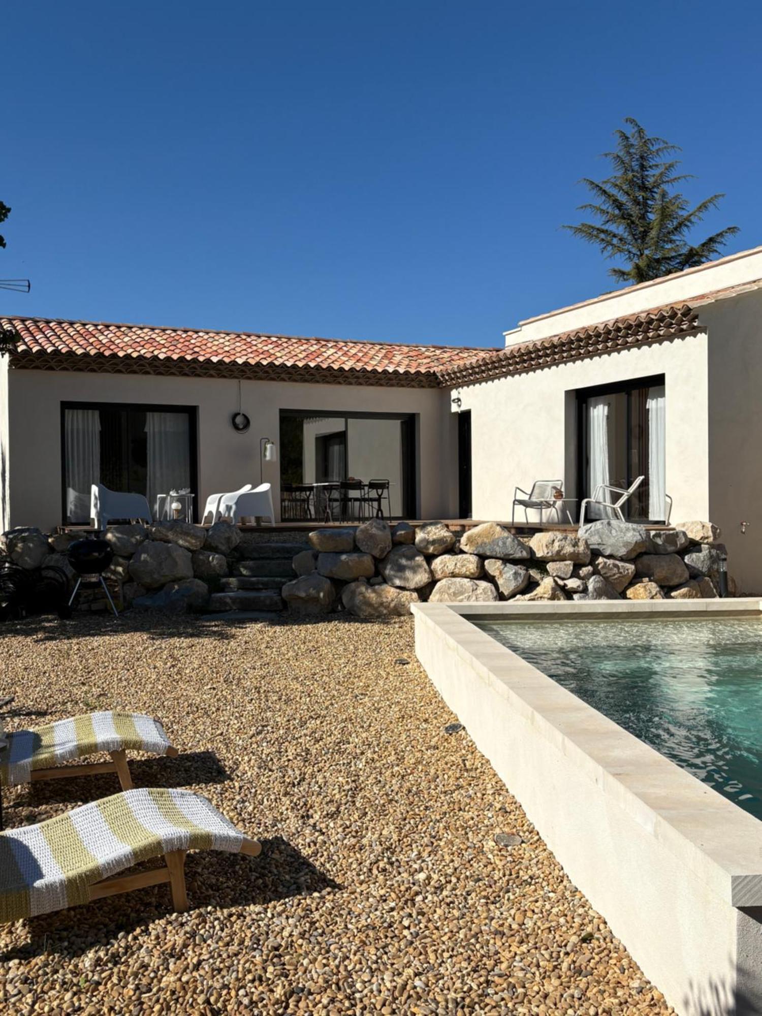 Le Petit Auzon Villa Мазан Екстериор снимка