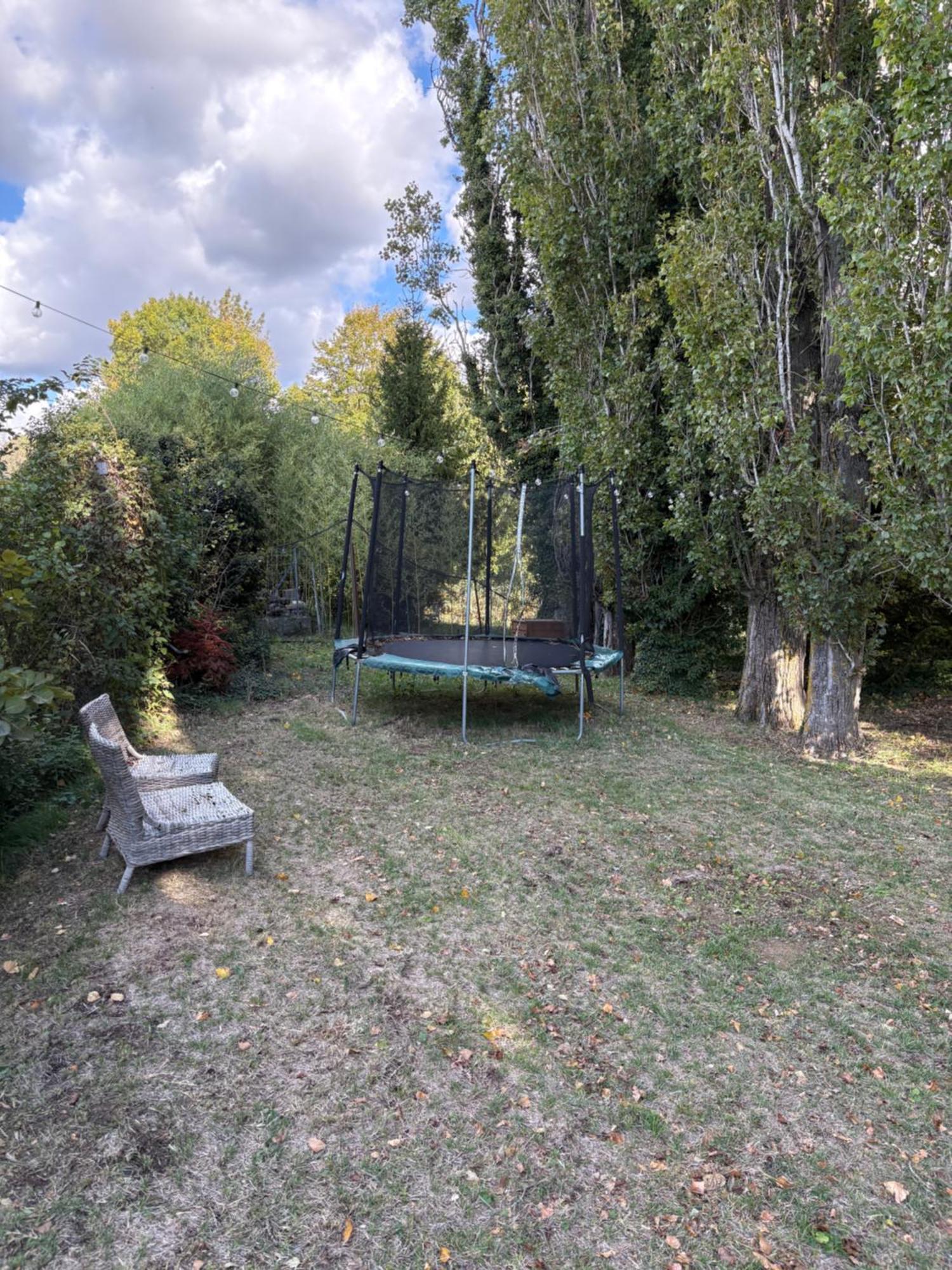 Le Petit Auzon Villa Мазан Екстериор снимка